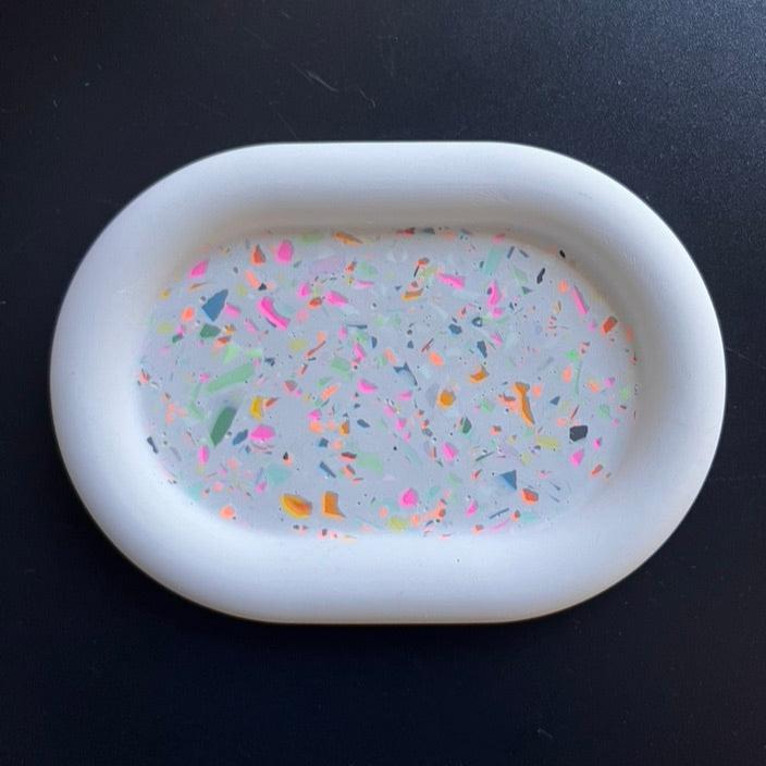 Mold WIDE EDGE - Wide Edge Oval Tray